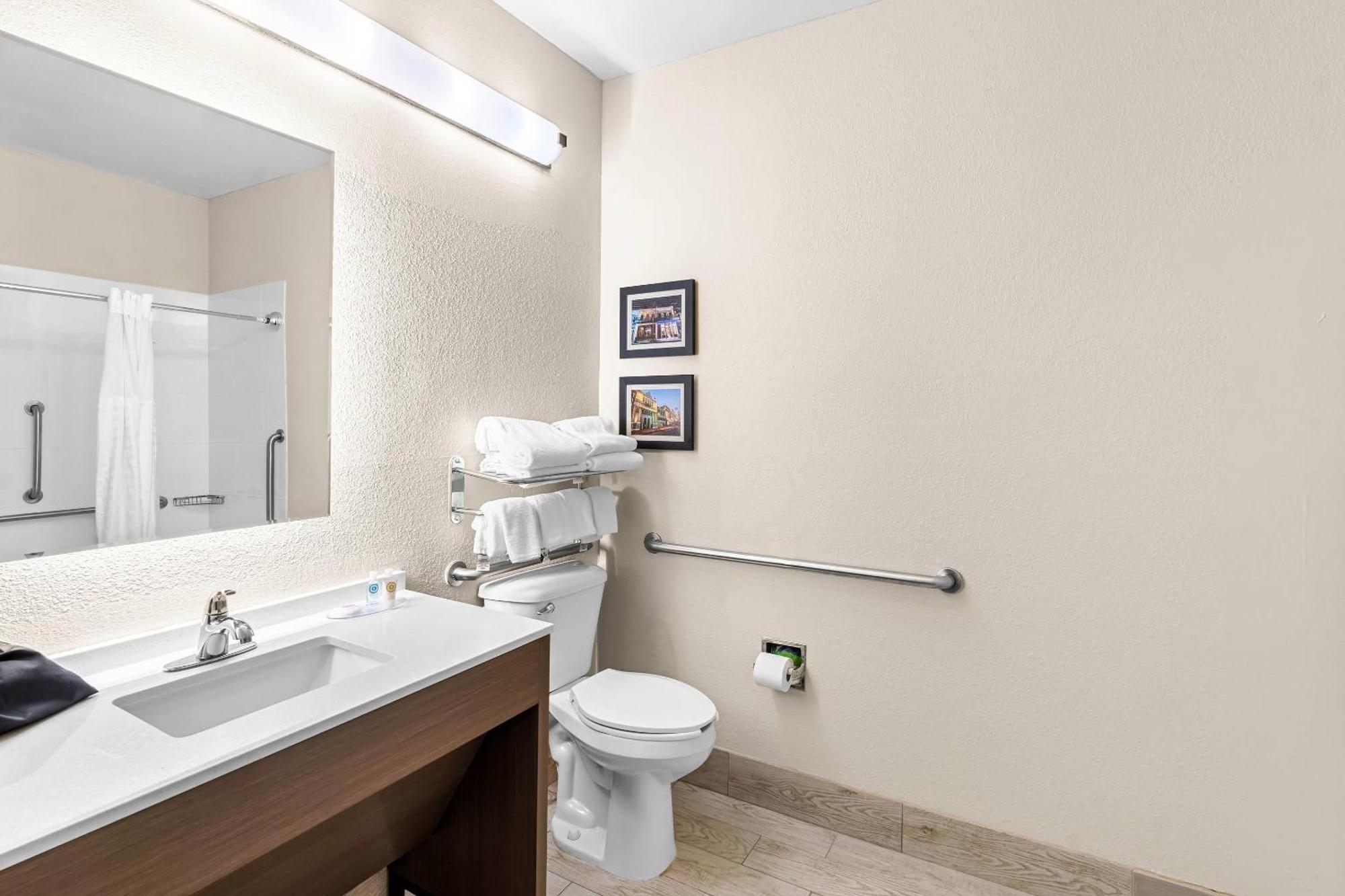 Comfort Mobile East Bay 3*